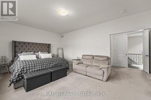 113 Rugman Crescent, Springwater, ON - Indoor Photo Showing Bedroom