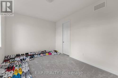 113 Rugman Crescent, Springwater, ON - Indoor Photo Showing Other Room