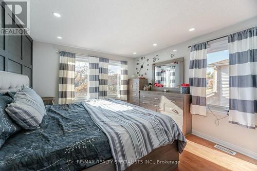 106 Horton Crescent, Brampton, ON - Indoor Photo Showing Bedroom