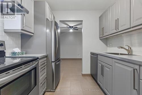 304 - 733 Deveron Crescent E, London, ON - Indoor Photo Showing Kitchen With Stainless Steel Kitchen