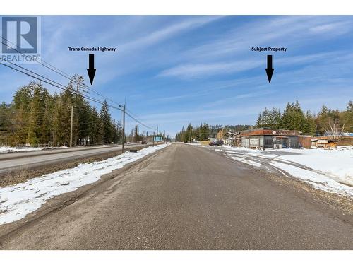 5755 Mellor Frontage Road, Salmon Arm, BC 