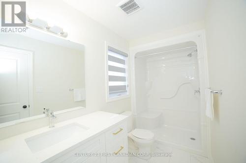 130 Knott Drive, London, ON - Indoor Photo Showing Bathroom