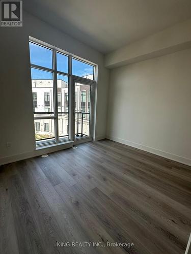 82 Windward Drive, Grimsby, ON - Indoor Photo Showing Other Room