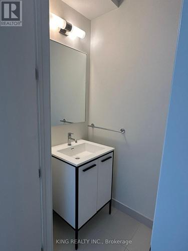 82 Windward Drive, Grimsby, ON - Indoor Photo Showing Bathroom