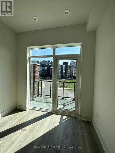 82 Windward Drive, Grimsby, ON - Indoor Photo Showing Other Room