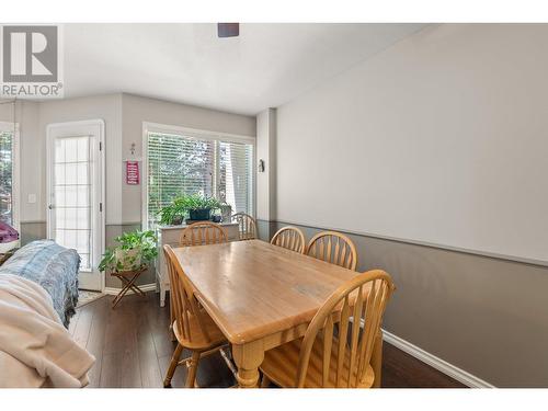 130 Dundas Road Unit# 5, Kelowna, BC - Indoor Photo Showing Dining Room