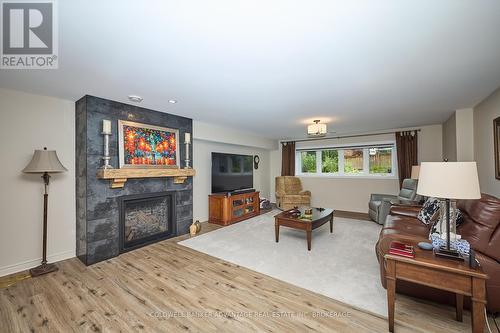 57 Campbell Street, Thorold (562 - Hurricane/Merrittville), ON - Indoor Photo Showing Living Room With Fireplace