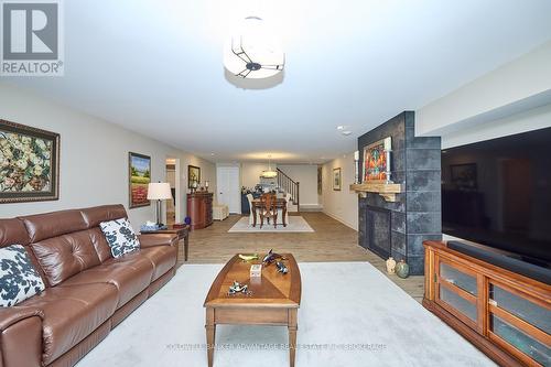 57 Campbell Street, Thorold (562 - Hurricane/Merrittville), ON - Indoor Photo Showing Living Room