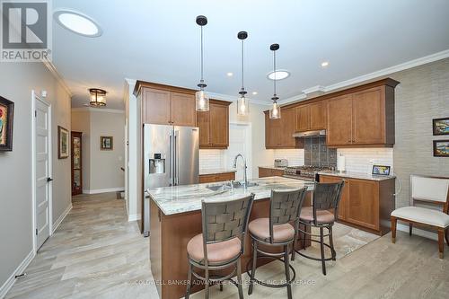 57 Campbell Street, Thorold (562 - Hurricane/Merrittville), ON - Indoor Photo Showing Kitchen With Upgraded Kitchen