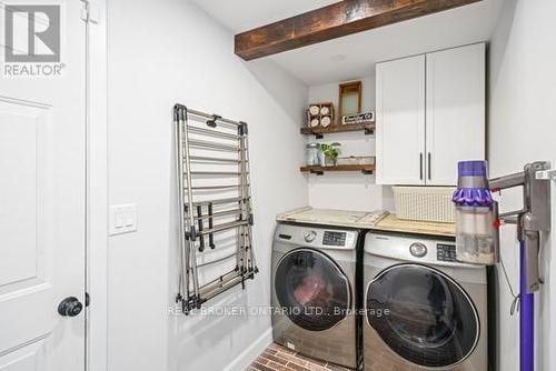 2913 Ridgemount Road, Fort Erie (327 - Black Creek), ON - Indoor Photo Showing Laundry Room