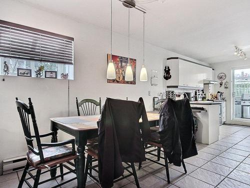 Salle Ã  manger - 104 Rue Gaby-Bernier, Chambly, QC - Indoor Photo Showing Dining Room