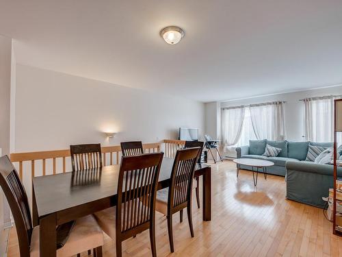 Living room - 7167 Av. Pierre-De Coubertin, Montréal (Mercier/Hochelaga-Maisonneuve), QC - Indoor