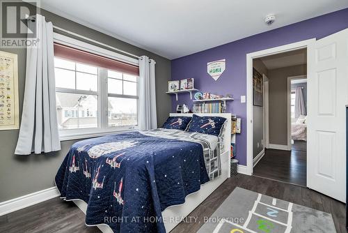 339 Eucalyptus Circle, Ottawa, ON - Indoor Photo Showing Bedroom