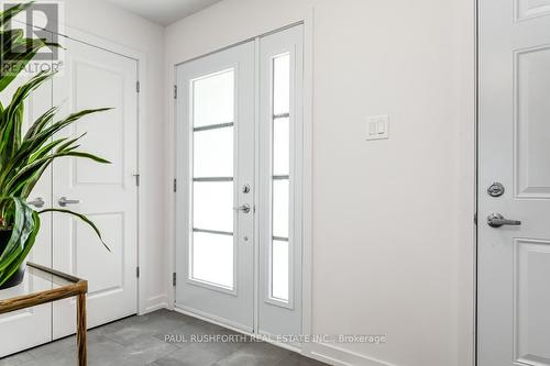 201 Peacock Drive, Russell, ON - Indoor Photo Showing Other Room