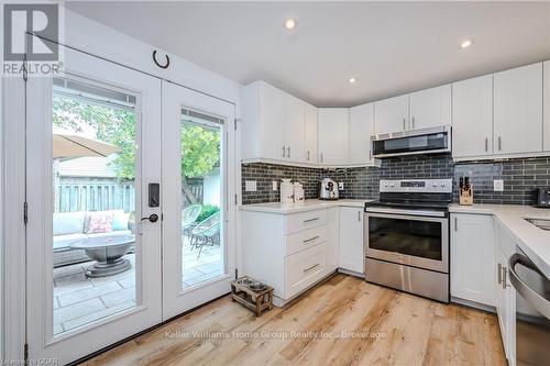 34 Menzie Avenue, Guelph (Two Rivers), ON - Indoor Photo Showing Kitchen With Stainless Steel Kitchen With Upgraded Kitchen