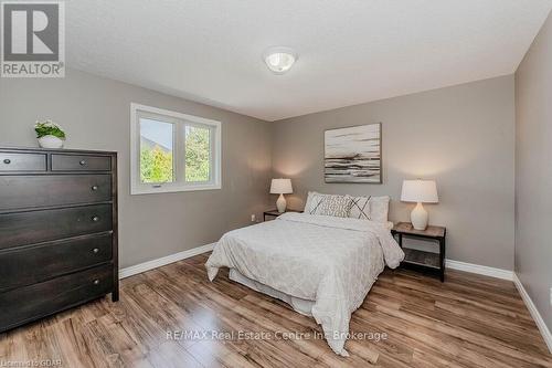 61 Marsh Crescent, Guelph (Pine Ridge), ON - Indoor Photo Showing Bedroom