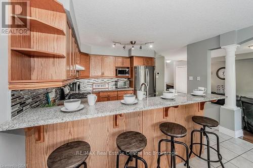 61 Marsh Crescent, Guelph (Pine Ridge), ON - Indoor Photo Showing Kitchen