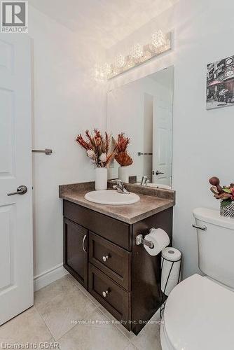 319 - 106 Bard Boulevard, Guelph (Pine Ridge), ON - Indoor Photo Showing Bathroom