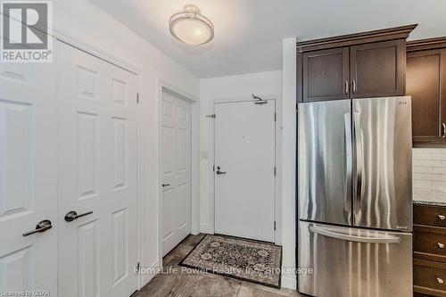 319 - 106 Bard Boulevard, Guelph (Pine Ridge), ON - Indoor Photo Showing Other Room