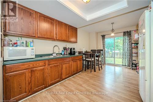 59 - 153 Janefield Avenue, Guelph (Hanlon Creek), ON - Indoor Photo Showing Kitchen