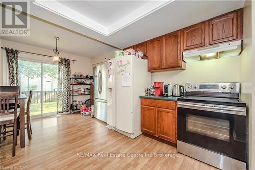 59 - 153 Janefield Avenue, Guelph (Hanlon Creek), ON - Indoor Photo Showing Kitchen