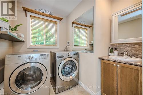 47 Bowen Drive, Guelph (Brant), ON - Indoor Photo Showing Laundry Room