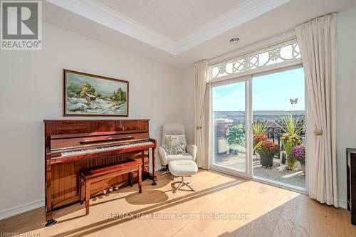 D403 - 71 Bayberry Drive, Guelph (Village), ON - Indoor Photo Showing Other Room