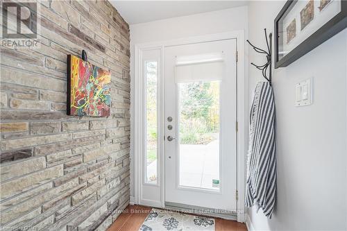 1825 Victoria Road S, Guelph (Guelph South), ON - Indoor Photo Showing Other Room