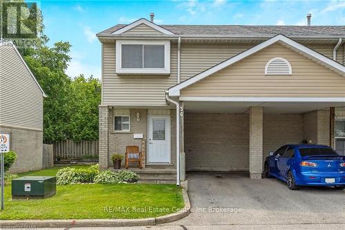 36 - 125 Sekura Crescent, Cambridge, ON - Outdoor