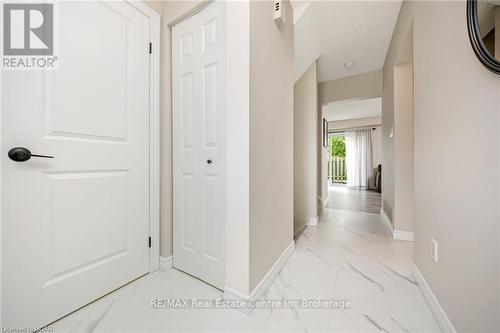 36 - 125 Sekura Crescent, Cambridge, ON - Indoor Photo Showing Other Room