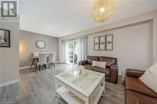 36 - 125 Sekura Crescent, Cambridge, ON - Indoor Photo Showing Other Room