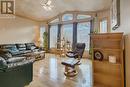 3637 Broadwater Road, Robson, BC  - Indoor Photo Showing Living Room 