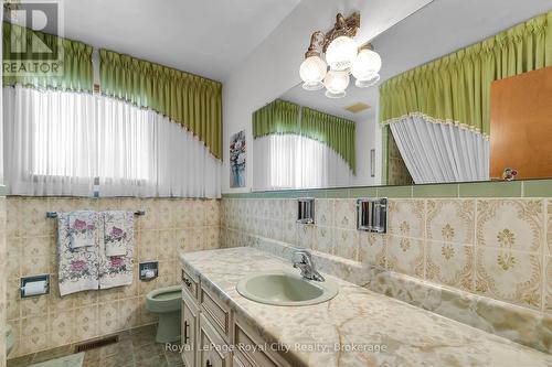 9 Blackbird Crescent, Guelph (Victoria North), ON - Indoor Photo Showing Bathroom