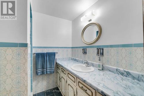 9 Blackbird Crescent, Guelph (Victoria North), ON - Indoor Photo Showing Bathroom