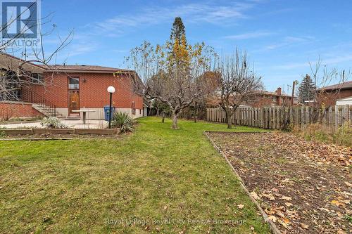 9 Blackbird Crescent, Guelph (Victoria North), ON - Outdoor With Deck Patio Veranda