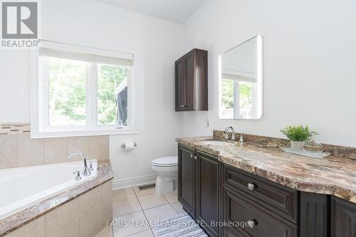 16 Boothby Crescent, Springwater, ON - Indoor Photo Showing Bathroom