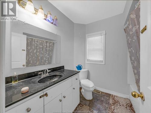 2596 Jos St. Louis Avenue, Windsor, ON - Indoor Photo Showing Bathroom