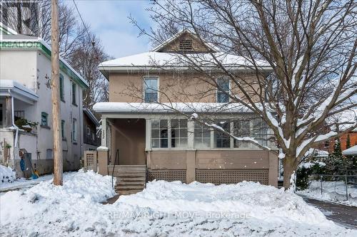 132 Jarvis Street, Orillia, ON - Outdoor With Facade