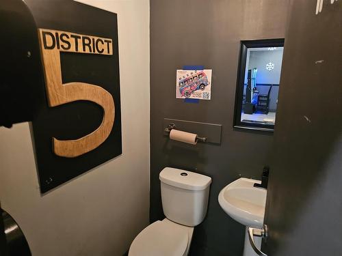 District 5 Bar & Grill, Dartmouth, NS 