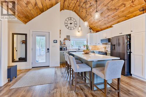 761 Forest Park Road, Laurentian Valley, ON - Indoor Photo Showing Dining Room