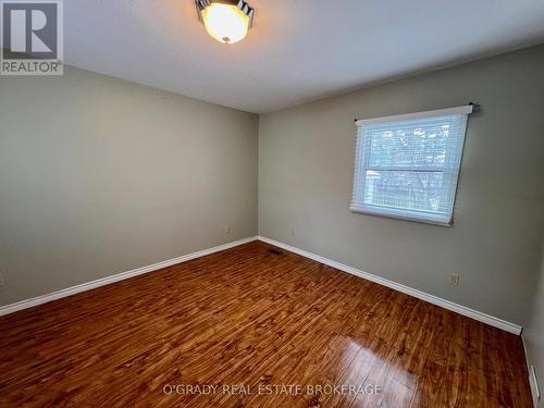 126 Perth Street, Brockville, ON - Indoor Photo Showing Other Room