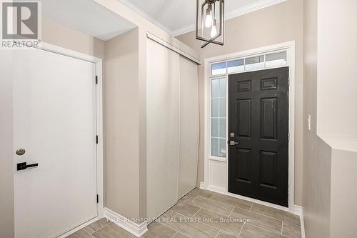 2040 Oakbrook Circle, Ottawa, ON - Indoor Photo Showing Other Room