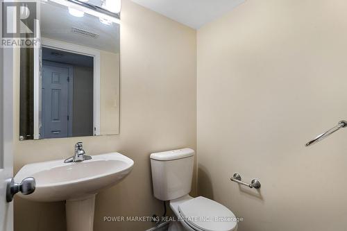 2 - 135 Bluestone, Ottawa, ON - Indoor Photo Showing Bathroom