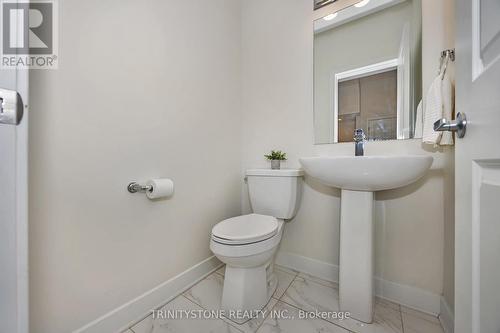 716 Twist Way, Ottawa, ON - Indoor Photo Showing Bathroom