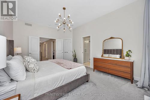 716 Twist Way, Ottawa, ON - Indoor Photo Showing Bedroom