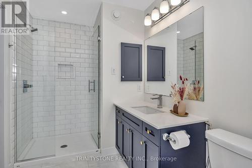 716 Twist Way, Ottawa, ON - Indoor Photo Showing Bathroom