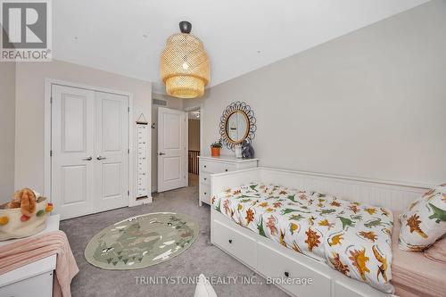 716 Twist Way, Ottawa, ON - Indoor Photo Showing Bedroom