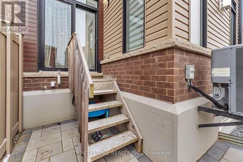 716 Twist Way, Ottawa, ON -  With Exterior