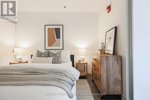 204 - 41 Ossington Avenue, Toronto, ON - Indoor Photo Showing Bedroom