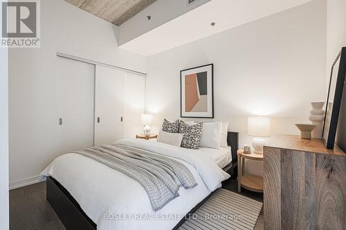 204 - 41 Ossington Avenue, Toronto, ON - Indoor Photo Showing Bedroom